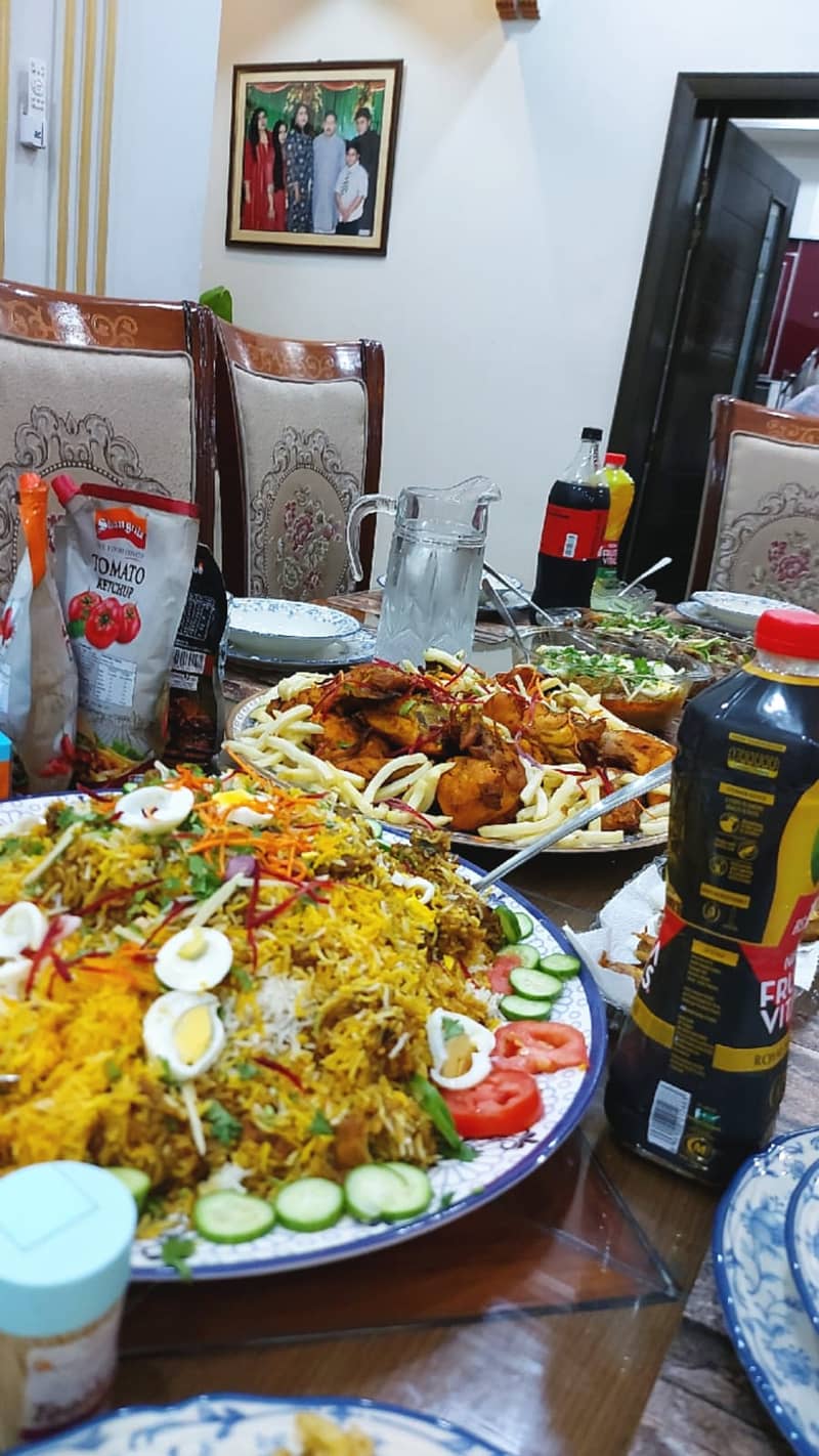 ہوم سروس بھی اویلیبل ہے 2