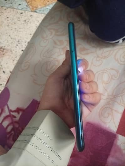 Infinix Hot 10