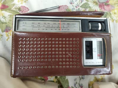 Sony Robert  R 9962 12 bands 2 National Panasonic 3 bands