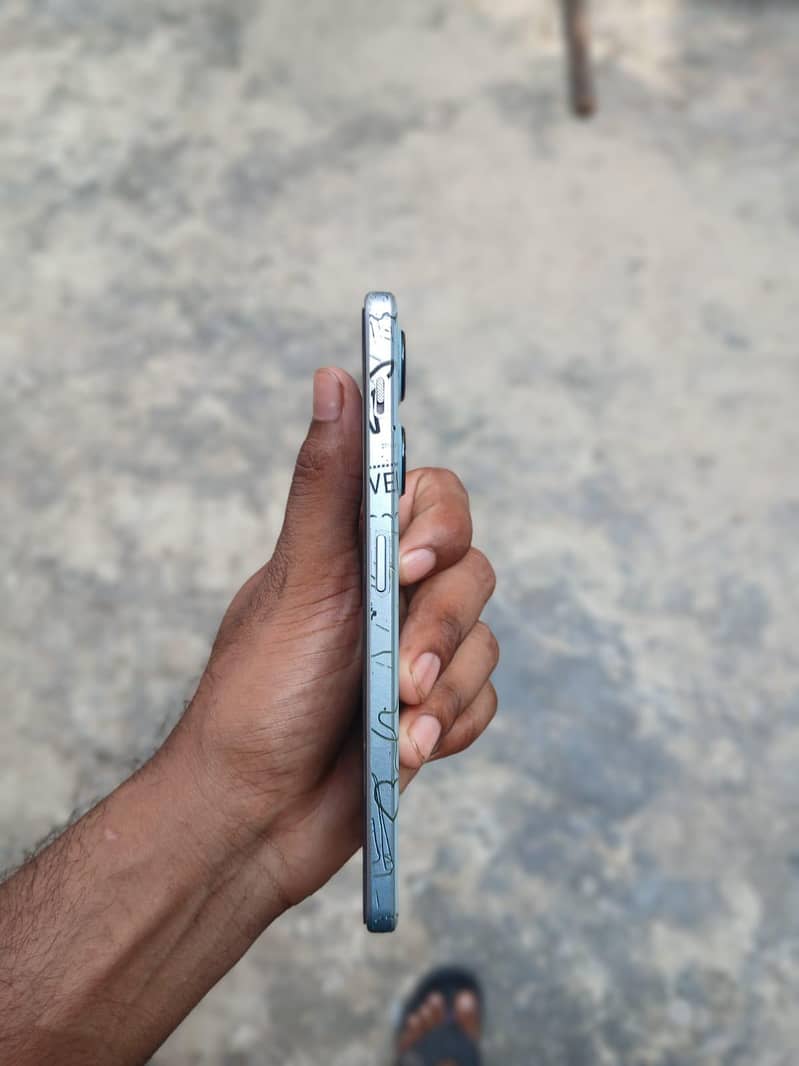One Plus Ace 2V 2