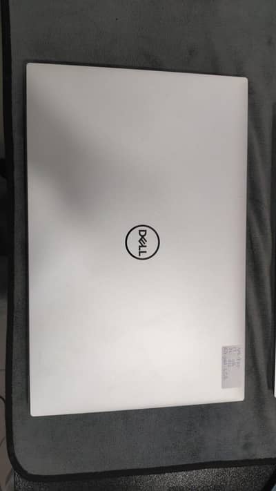 Dell XPS 9710 – Premium Performance Laptop