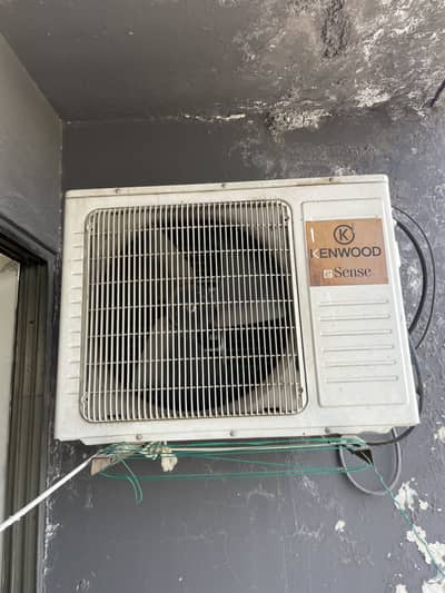 Kenwood 1 Ton AC