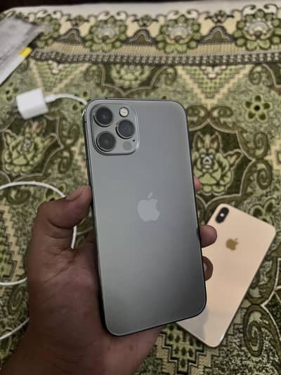 Apple iPhone 12 Pro