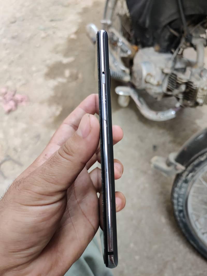 One Plus 7T 3