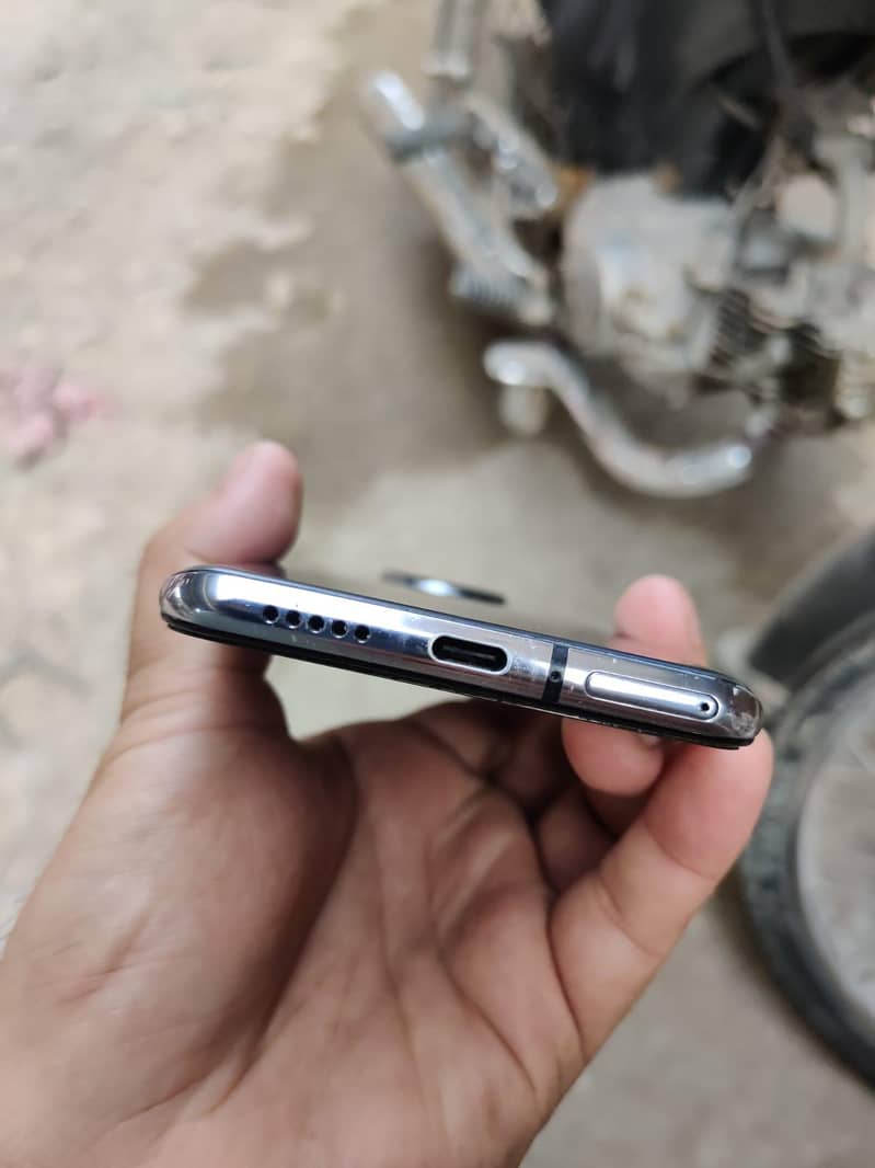 One Plus 7T 4