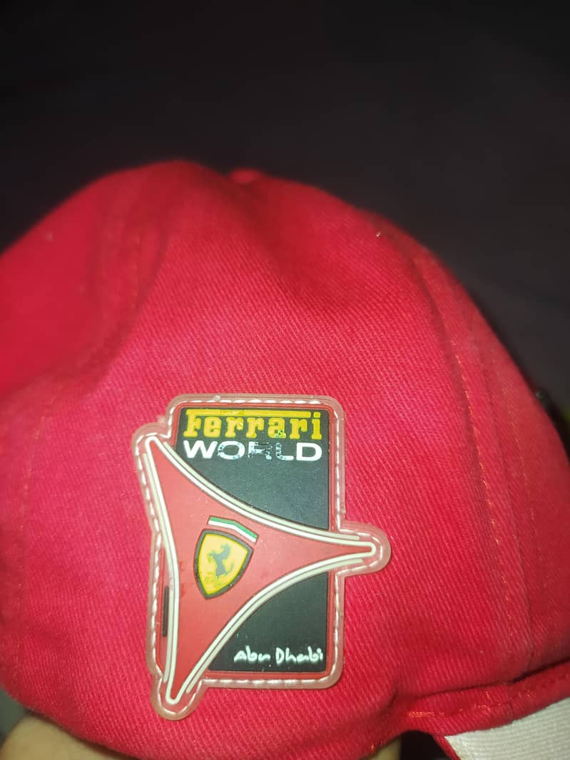 FERRARI 10