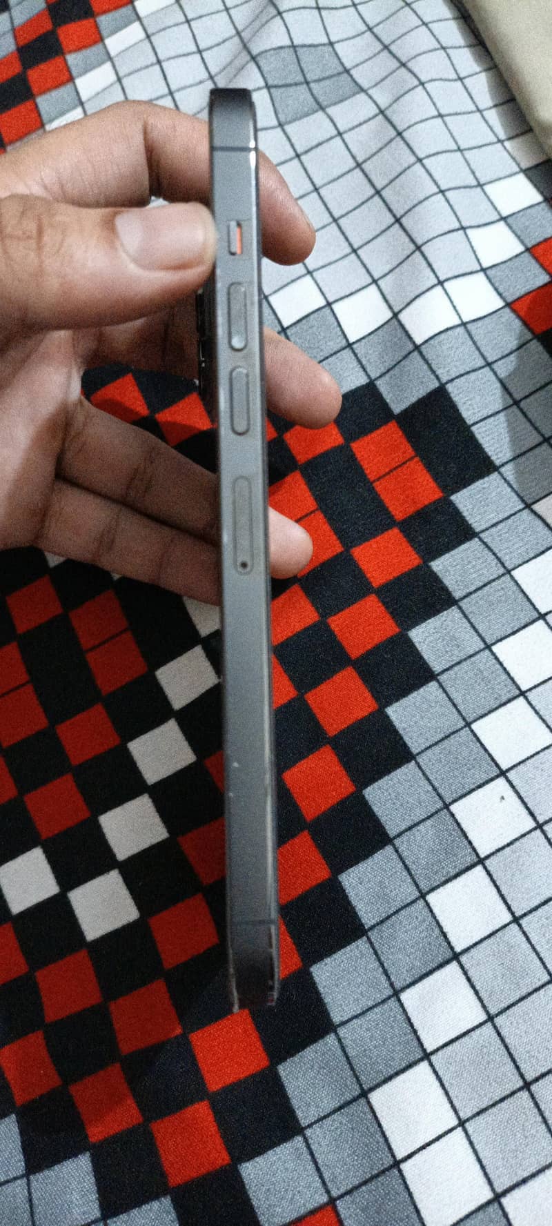 Apple iPhone 13 Pro Max 2