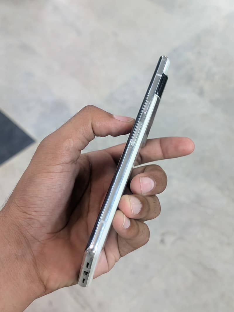 Google Pixel 6 Pro 2