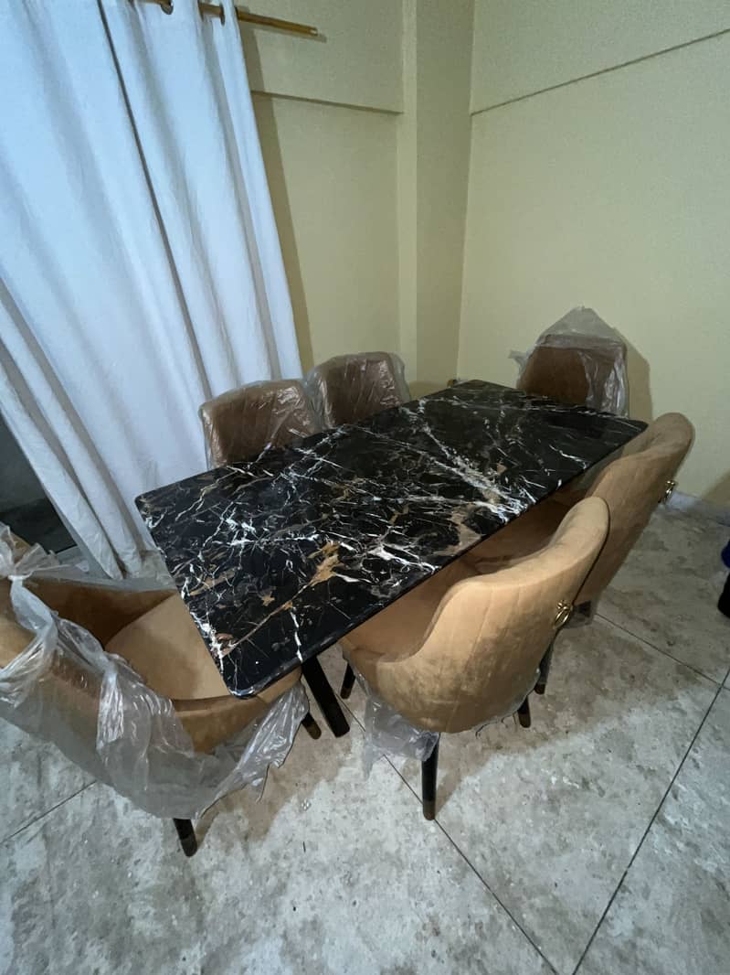 Marble dining table 0