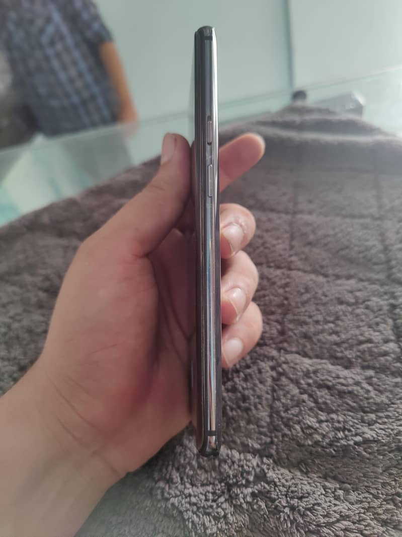 One Plus 7 Pro 1