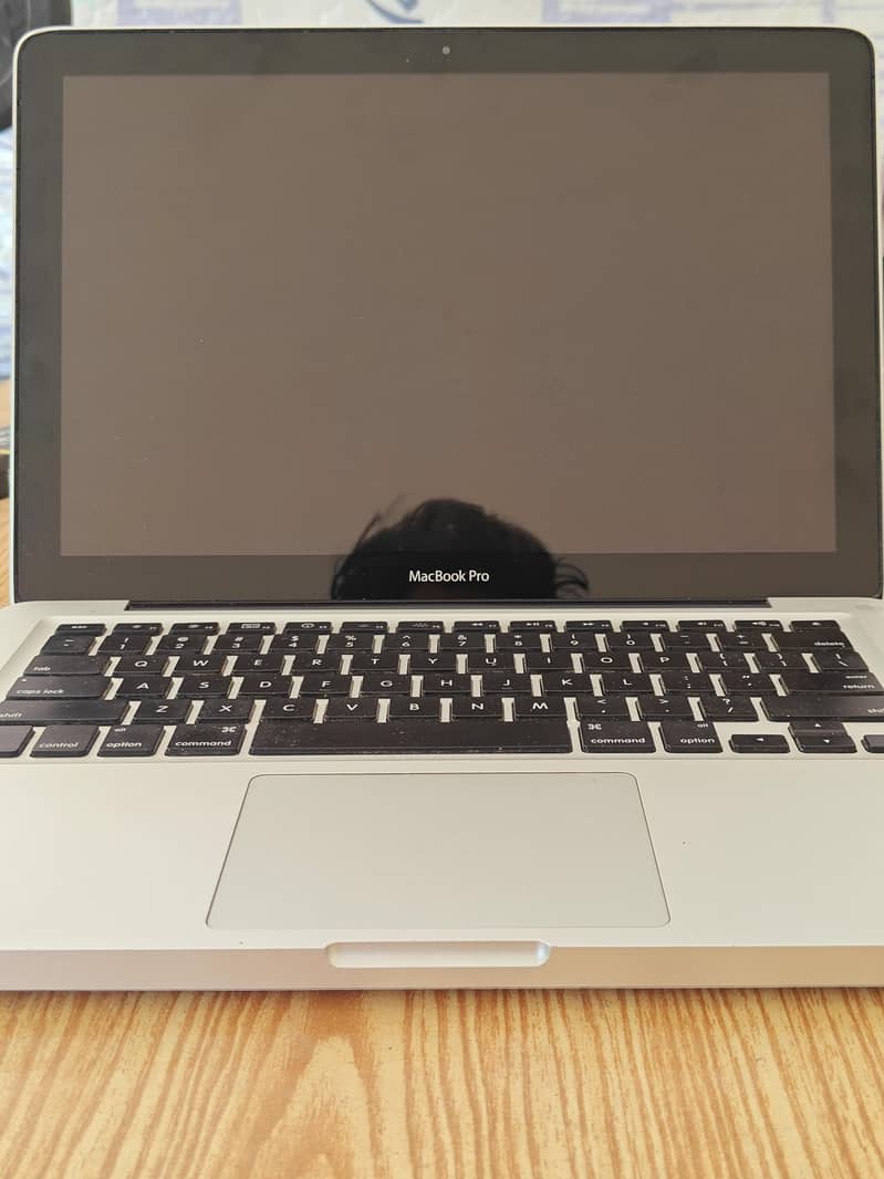 Macbook Pro 2011 0