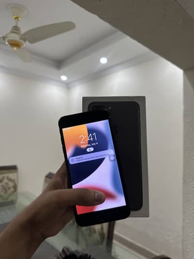 Apple iPhone 7 Plus