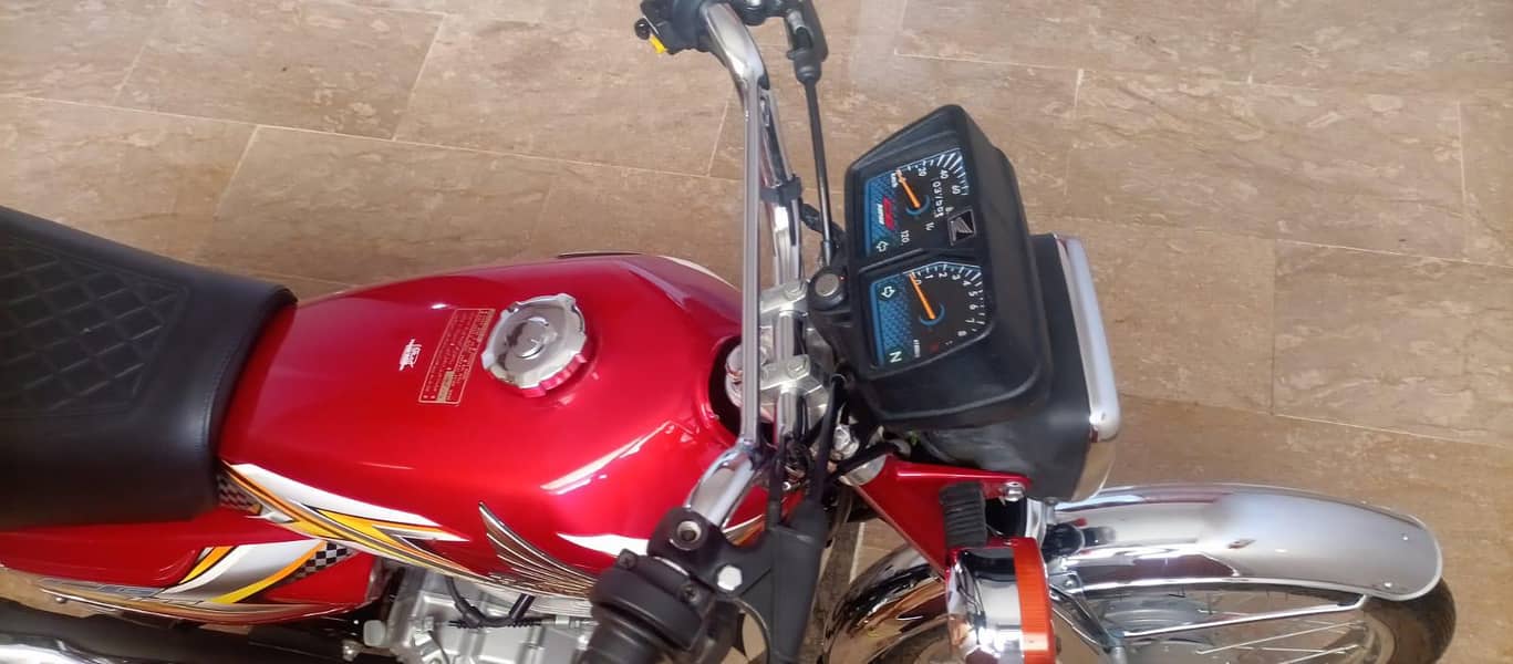 CG125 0