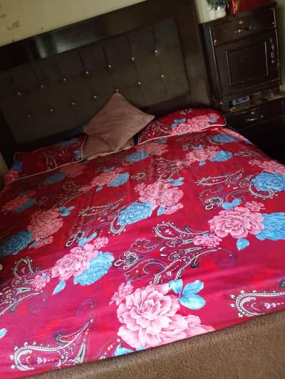 bilkul sai h  bad with mattres