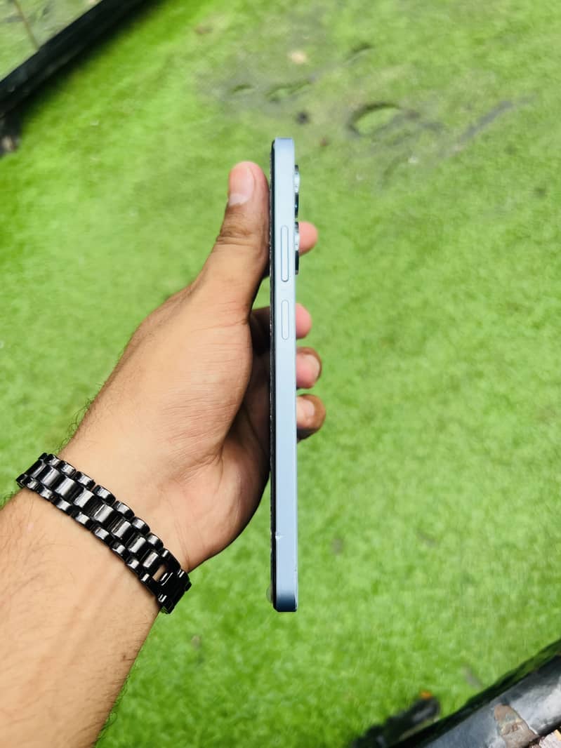 Realme Note 60 1
