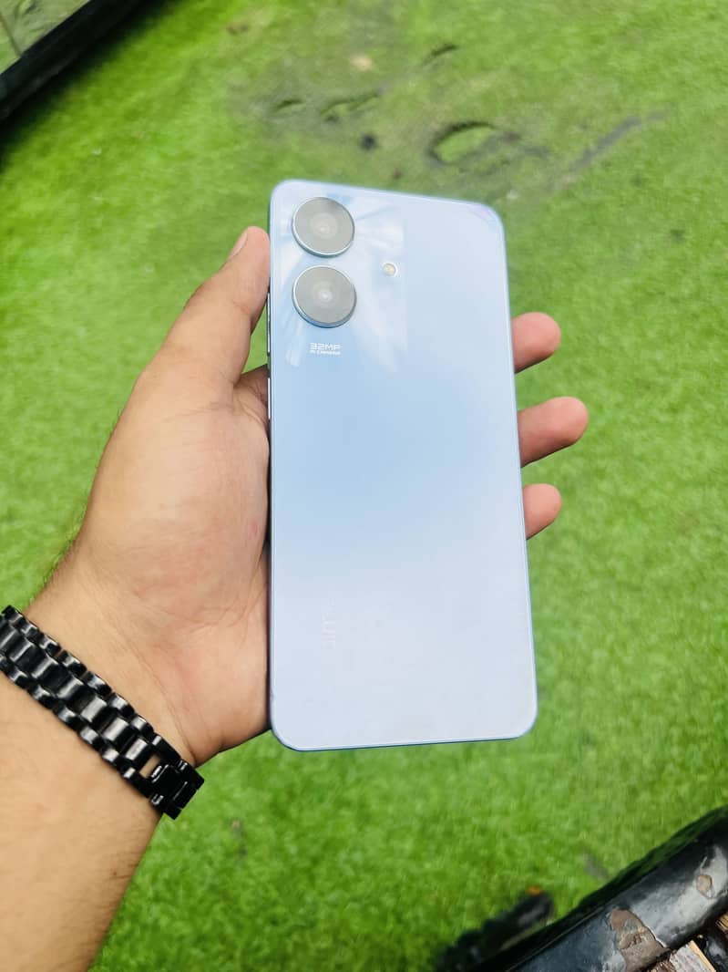 Realme Note 60 5