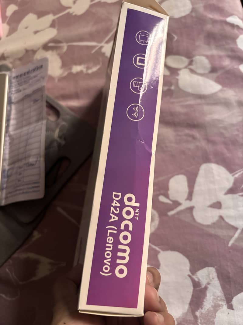 Docomo Tab 2