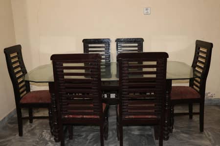 Dining table 8mm Glass, with 6 chairs