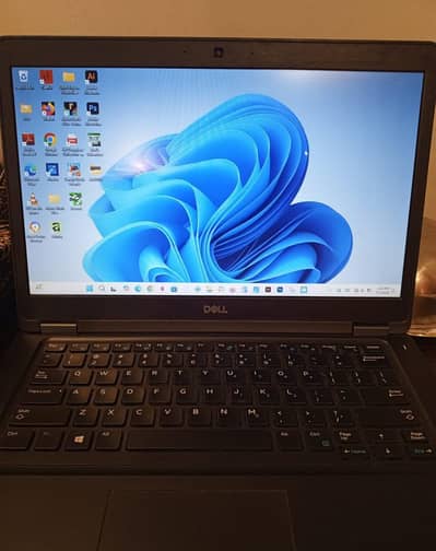 DELL LATITUDE 5490 - WINDOWS 11 PRO