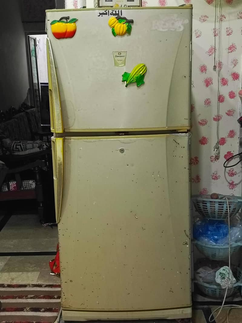 dawlance double door. 6