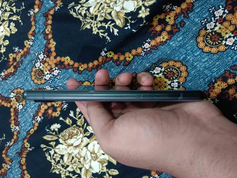 Google Pixel 6a 4