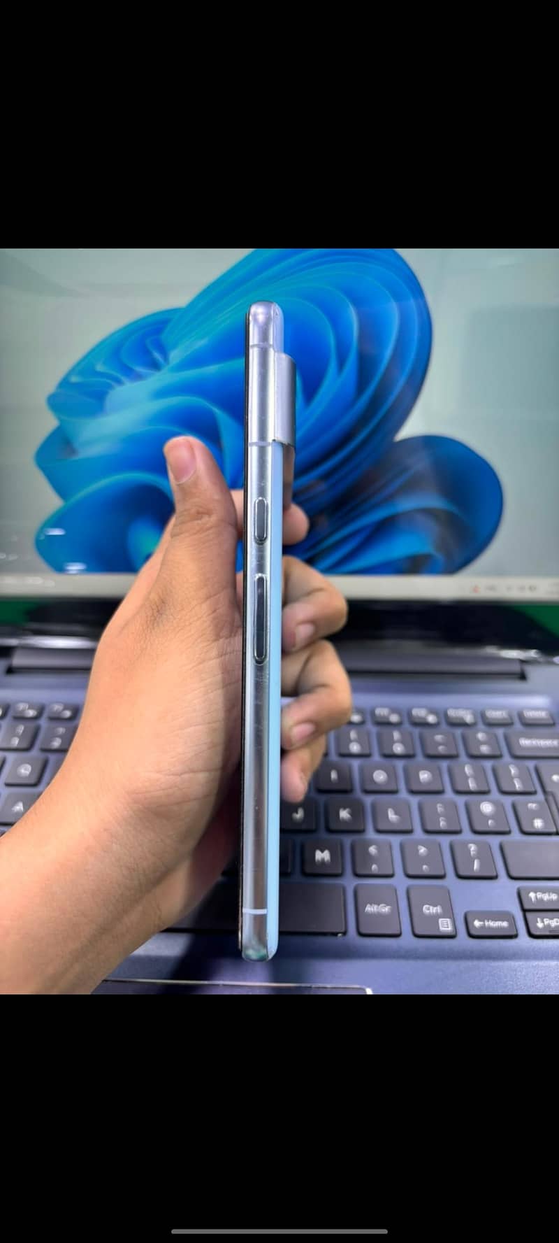 Googlee pixel 8pro 4