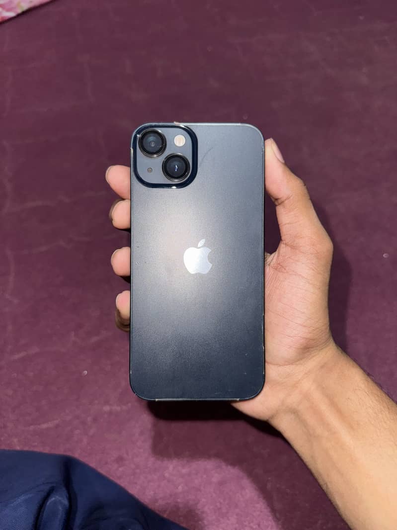 Apple iPhone 13 3