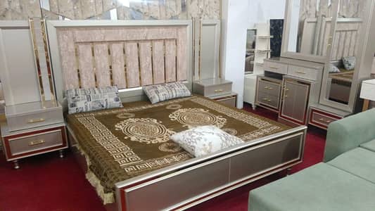 WOODEN DECO-PAINT FULL BED SET AND DECOR