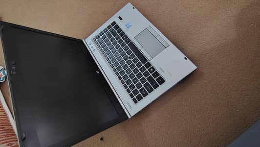 HP EliteBook 8460p | Core i5 2nd Gen | 9/10 Condition