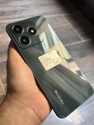 Realme C63