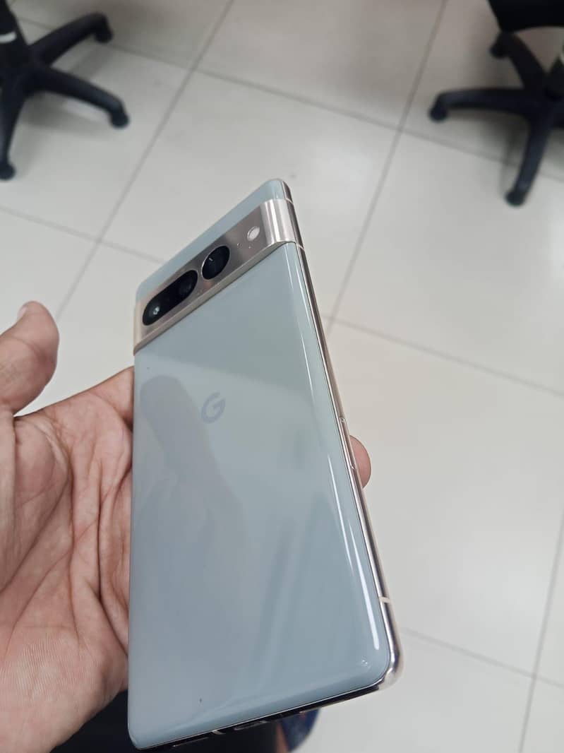 Google Pixel 7 Pro 4