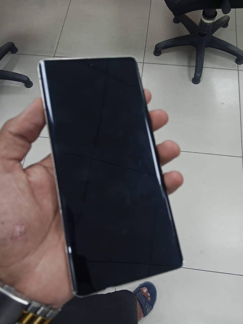 Google Pixel 7 Pro 6