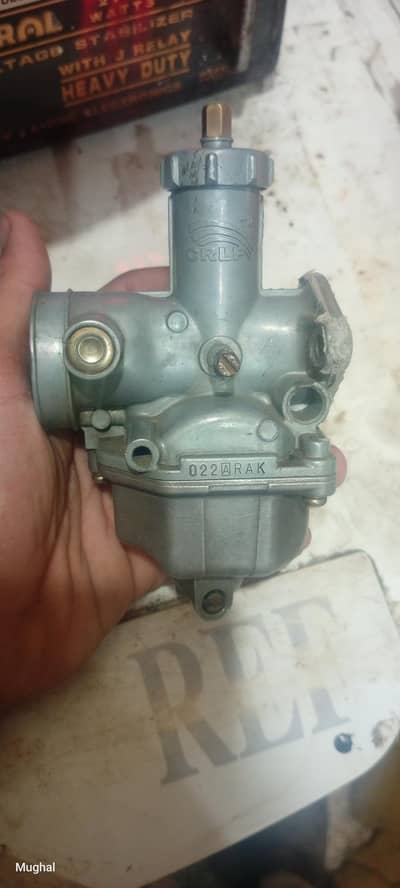 125 carburator for sale only  1 mounth used