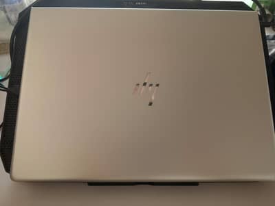 Hp elite book 830 g5 8/256nvme m2 Lush Condition With Bag