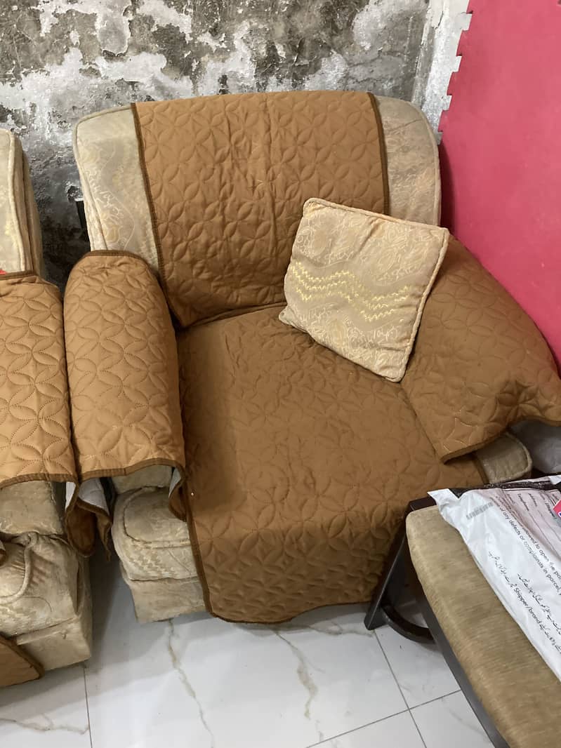 5 Seater Sofa 4