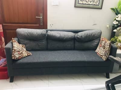 5 seater sofa and one table
