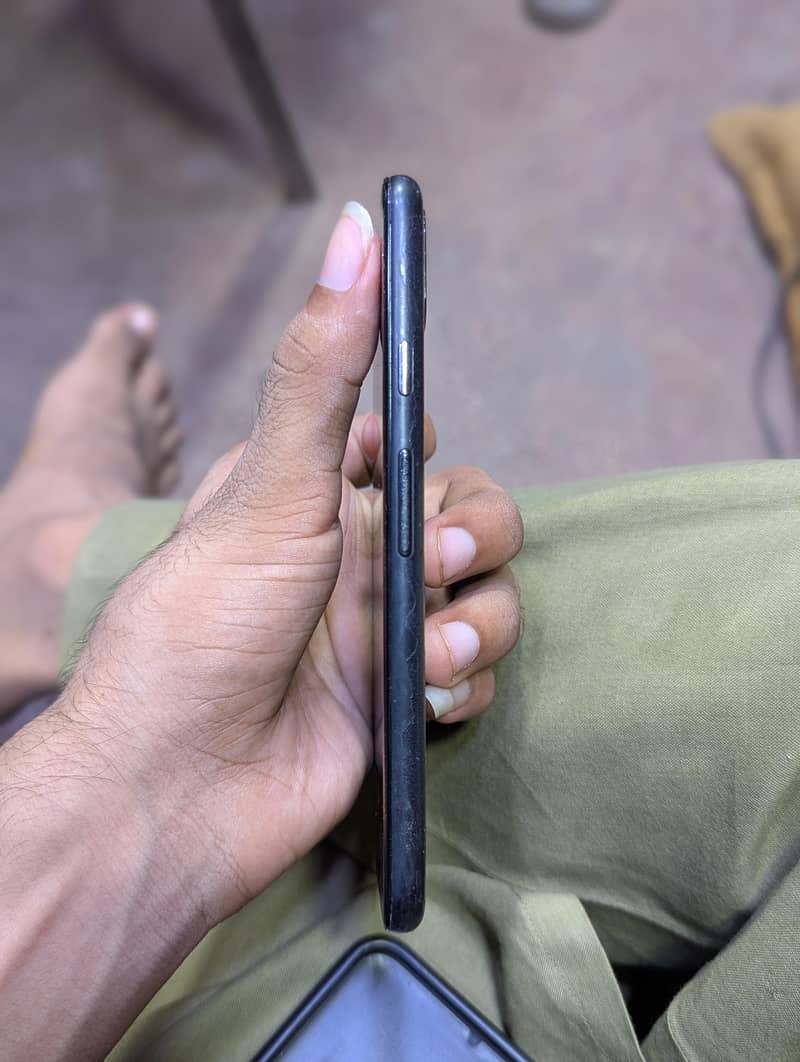 Google Pixel 5 8