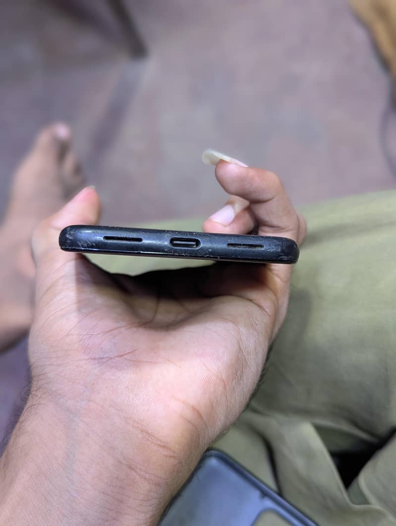 Google Pixel 5 9