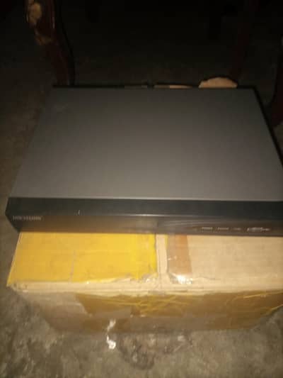 Hikvision NVR 8 Channel