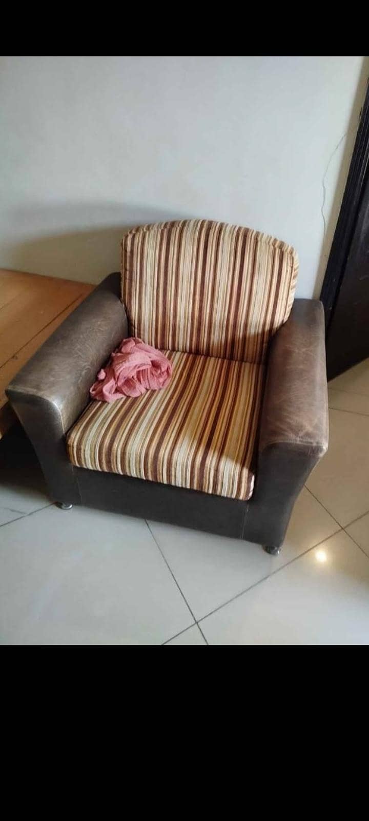 5 seater sofaset 0