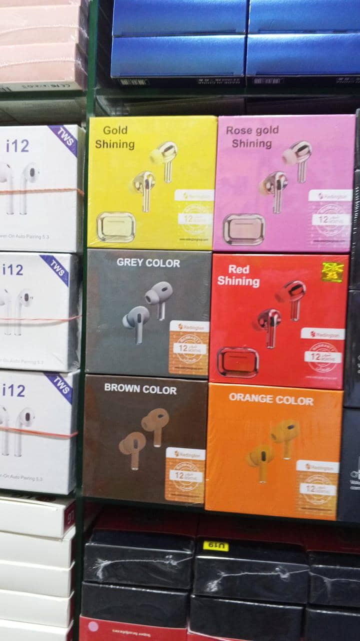 earbuds 1