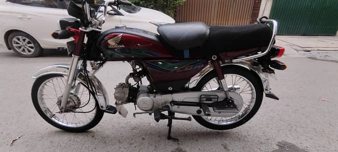 Honda CD 70 2017/18 Total Genuine