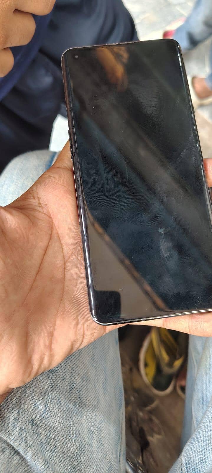 One Plus 9 Pro 1