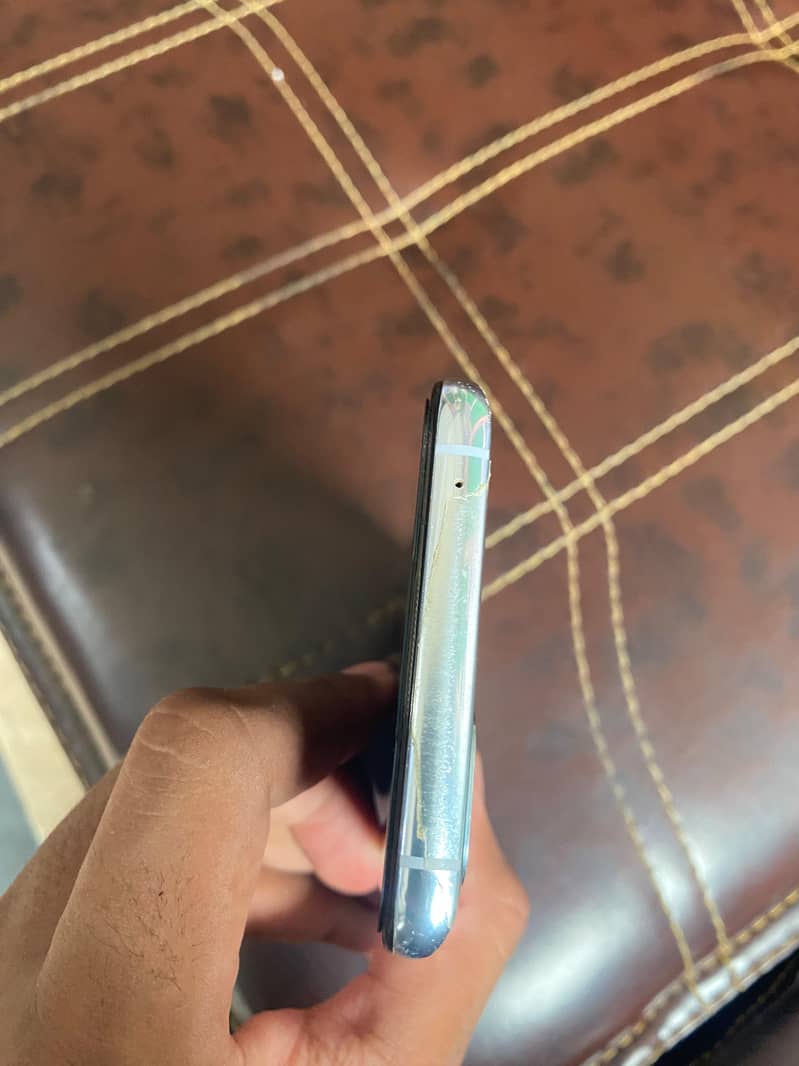 One Plus 8T 1