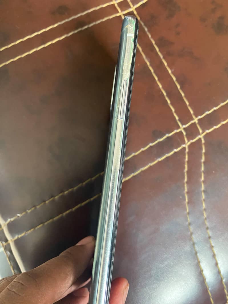 One Plus 8T 4