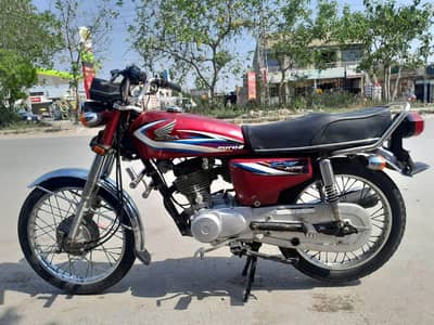 Honda 125 All Punjab nbr 2015 model total original bike