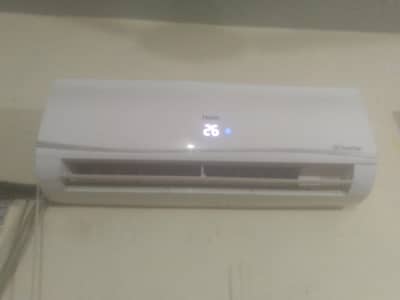 1 Ton Ac For Sale 1 year Used