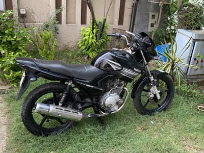 Yamaha ybr 125 esd 2016