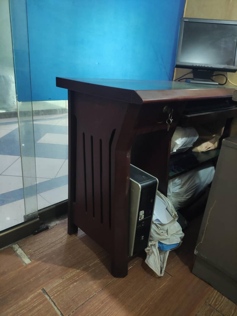 computer chair 7