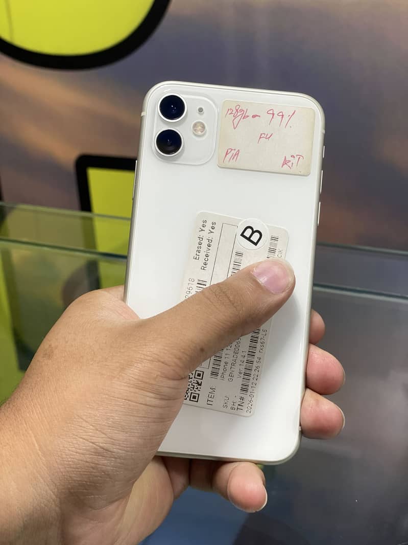 Apple iPhone 11 1